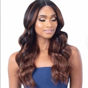 Freetress Equal Front Lace & 5” Lace Part